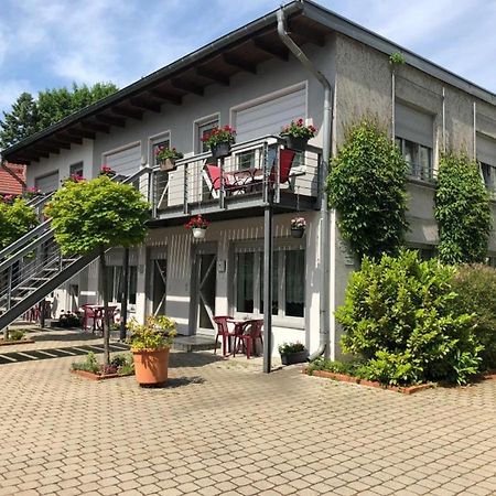 Apartmenthaus Zeuthen Exteriör bild