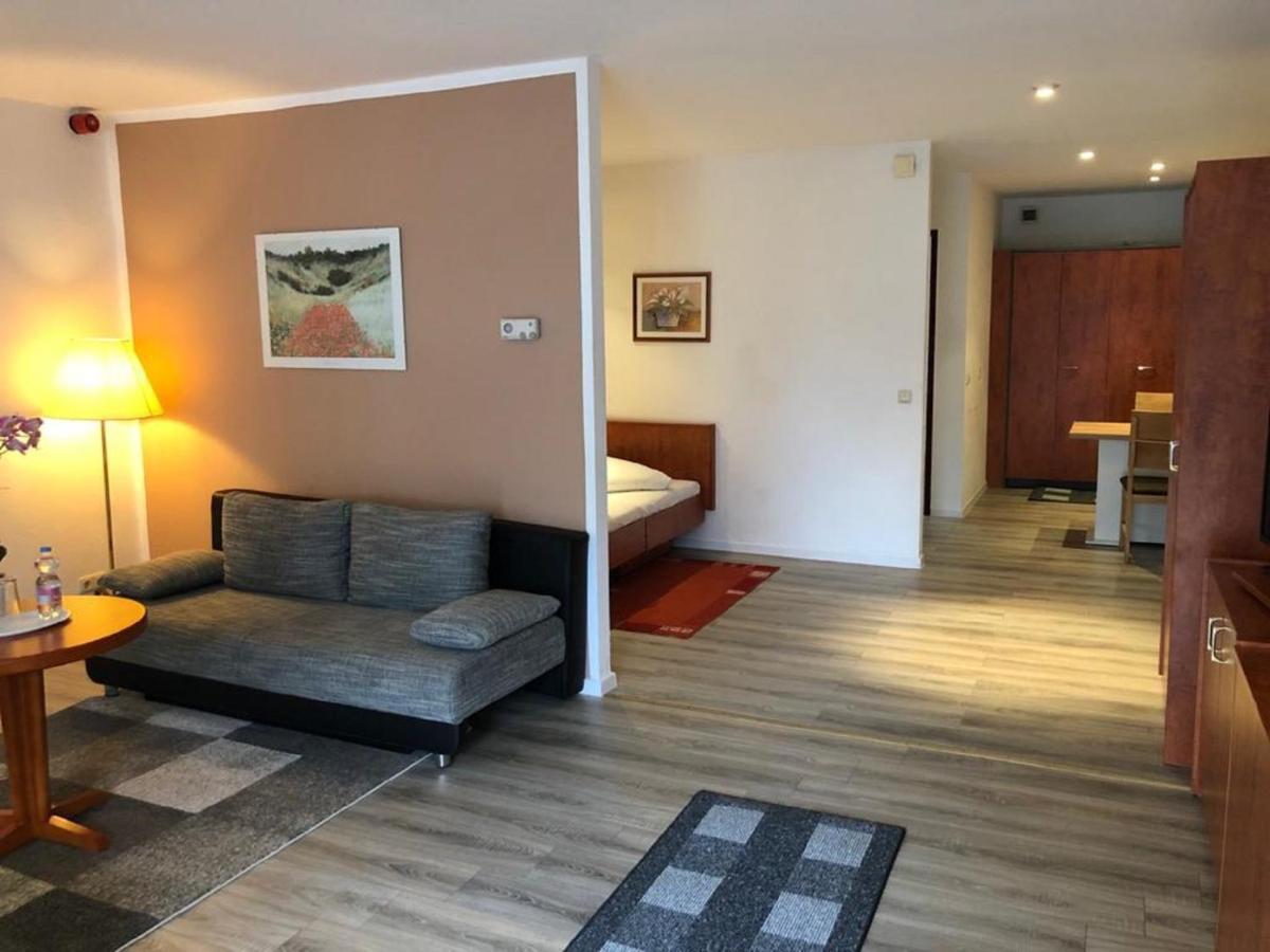 Apartmenthaus Zeuthen Exteriör bild