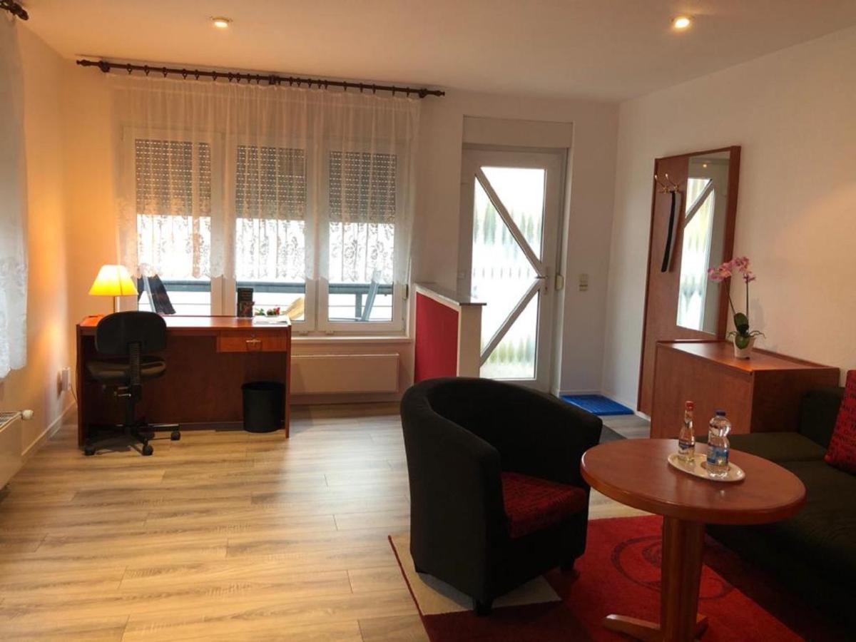Apartmenthaus Zeuthen Exteriör bild