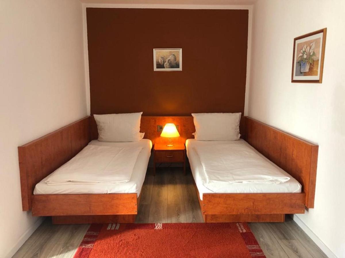 Apartmenthaus Zeuthen Exteriör bild