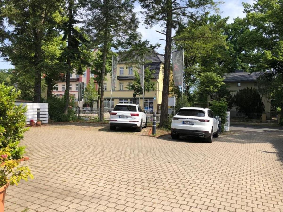 Apartmenthaus Zeuthen Exteriör bild