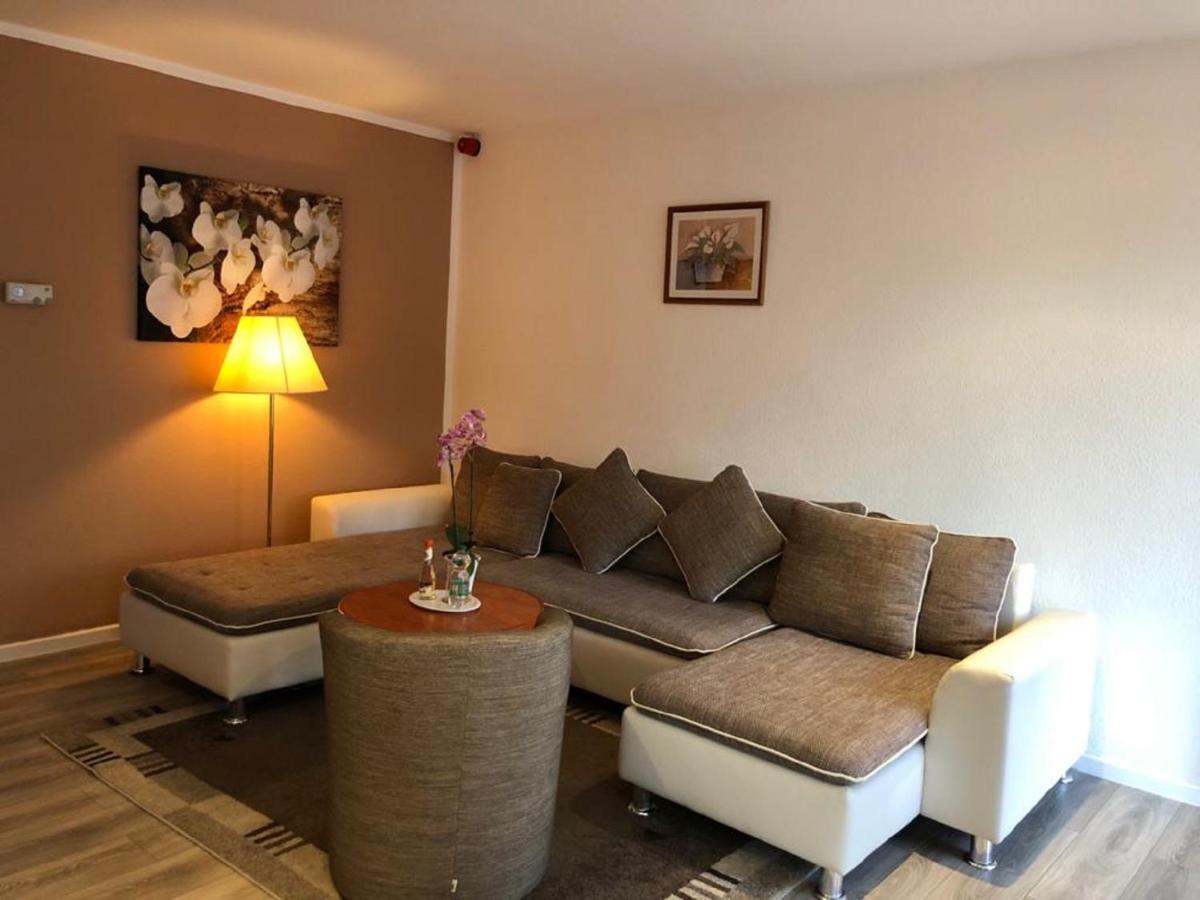Apartmenthaus Zeuthen Exteriör bild