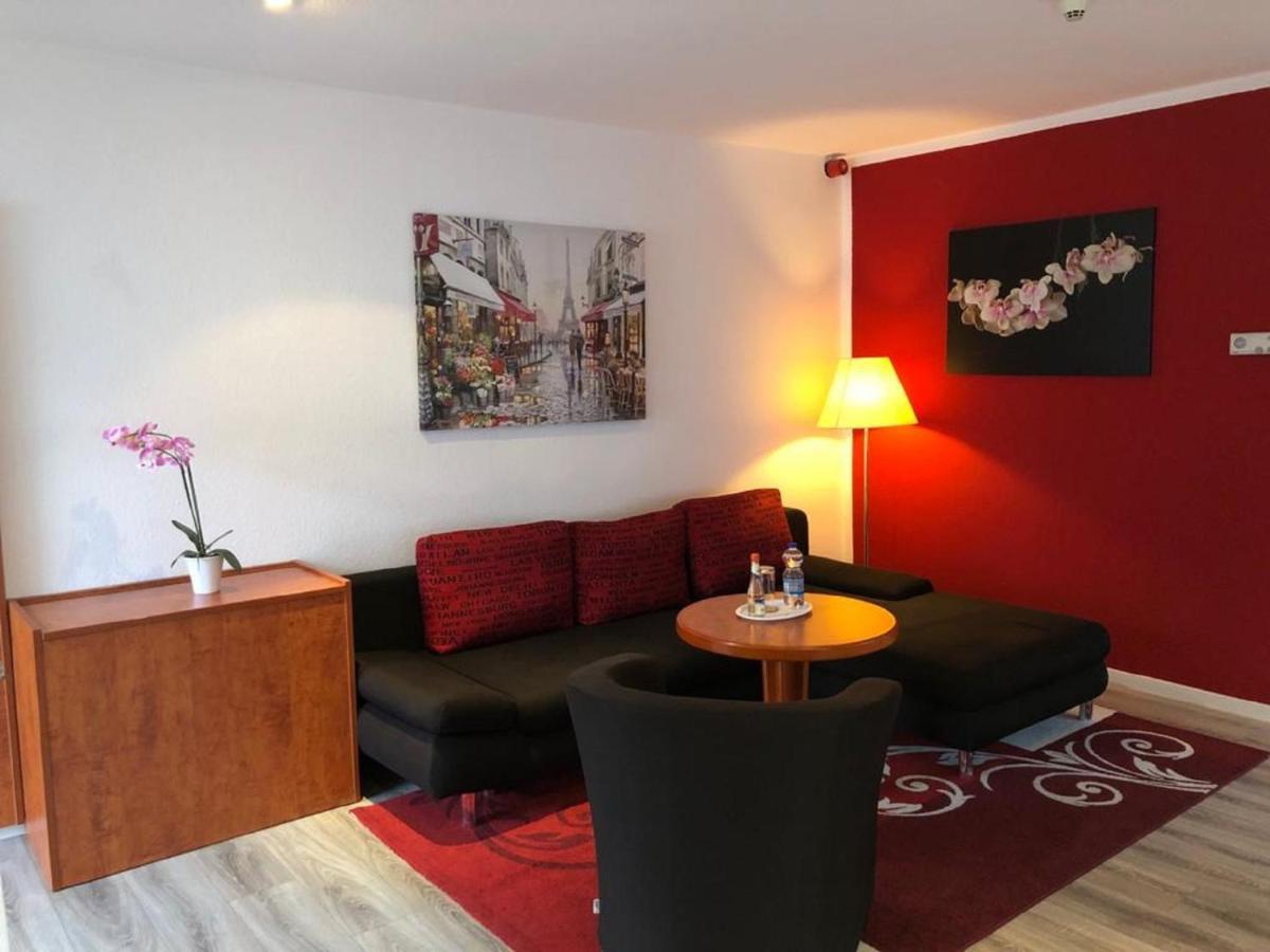 Apartmenthaus Zeuthen Exteriör bild
